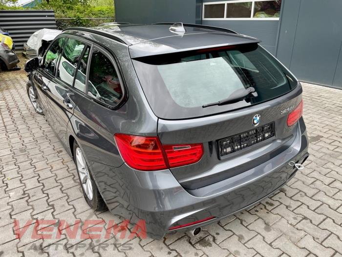 BMW 3 serie Touring 320d 2.0 16V Sloopvoertuig (2014, Metallic, Grijs)