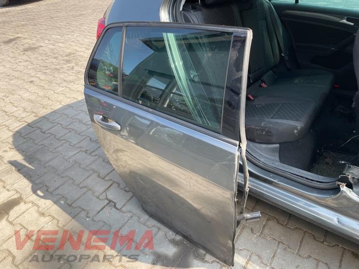 Volkswagen Golf VII 1.6 TDI BMT 16V Sloopvoertuig (2018, Metallic, Donker, Zilvergrijs)