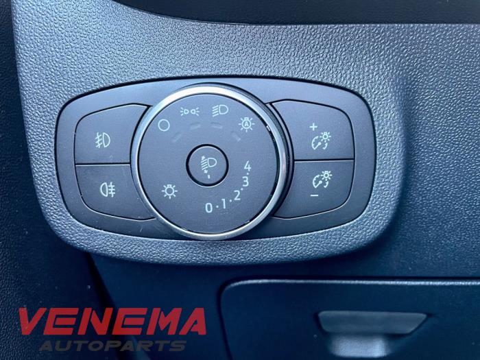 Ford Fiesta 7 1.0 EcoBoost 12V Sloopvoertuig (2021, Metallic, Rood)