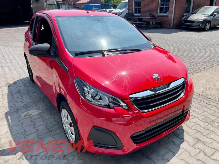 Peugeot 108 1.0 12V Sloopvoertuig (2017, Rood)