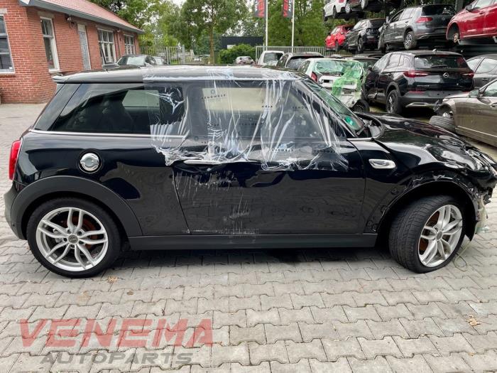 Mini Mini 2.0 16V Cooper S Sloopvoertuig (2019, Metallic, Zwart)