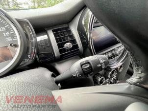 Mini Mini 2.0 16V Cooper S Sloopvoertuig (2019, Metallic, Zwart)