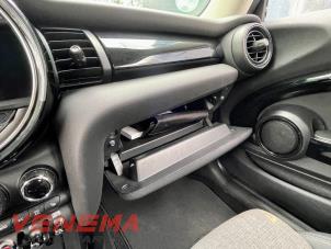 Mini Mini 2.0 16V Cooper S Sloopvoertuig (2019, Metallic, Zwart)