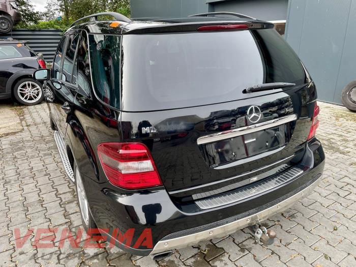 Mercedes ML II 3.0 ML-280 CDI 4-Matic V6 24V Sloopvoertuig (2008, Metallic, Zwart)