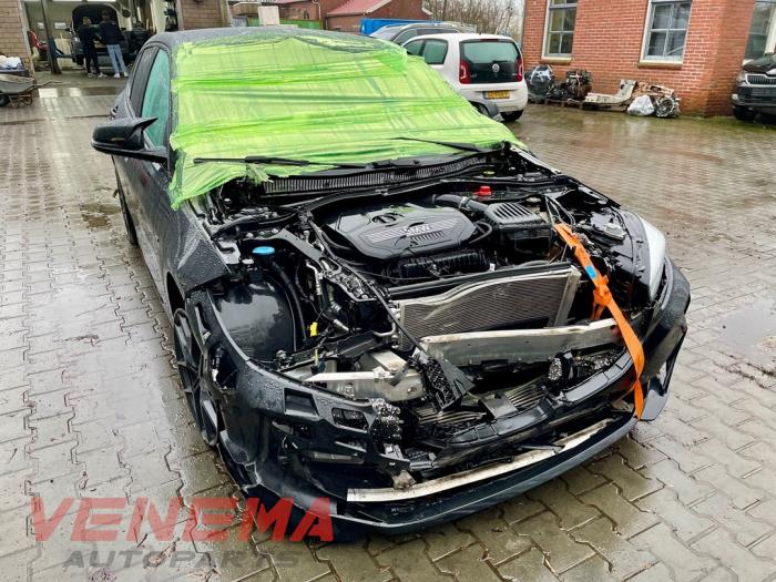 BMW 1 serie 118i 1.5 TwinPower 12V Sloopvoertuig (2021, Metallic, Zwart)