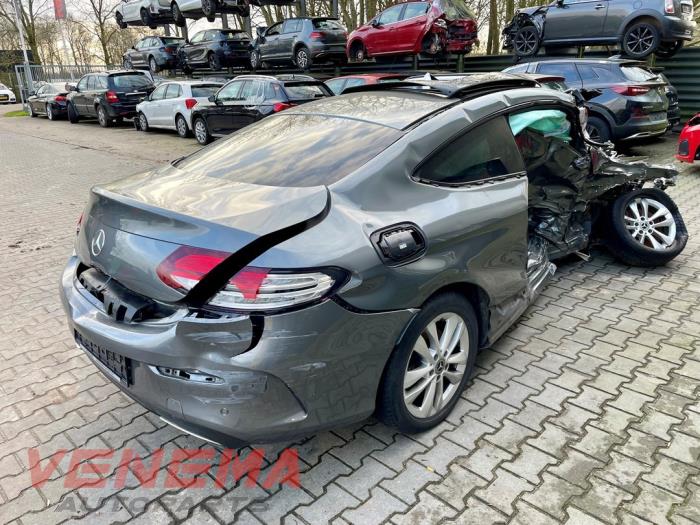 Mercedes C C-300 2.0 Turbo 16V Sloopvoertuig (2019, Metallic, Grijs)