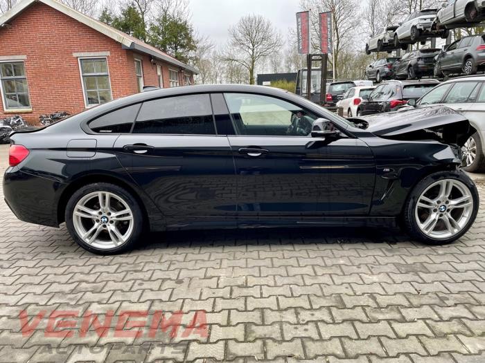 BMW 4 serie Gran Coupe 420i 2.0 TwinPower Turbo 16V Sloopvoertuig (2017, Metallic, Zwart)
