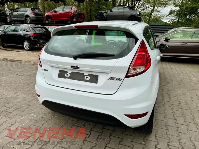 Ford Fiesta 6 1.0 EcoBoost 12V 100 Sloopvoertuig (2015, Wit)