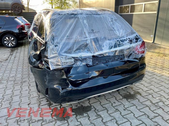 Mercedes C Estate C-300d 2.0 Turbo 16V Sloopvoertuig (2019, Zwart)