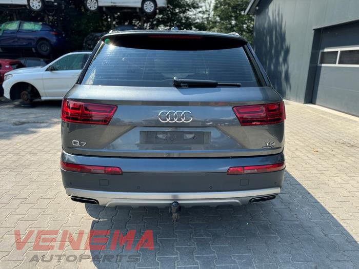 Audi Q7 3.0 TDI V6 24V Sloopvoertuig (2018, Metallic, Grijs)