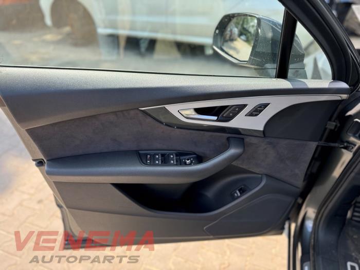 Audi Q7 3.0 TDI V6 24V Sloopvoertuig (2018, Metallic, Grijs)