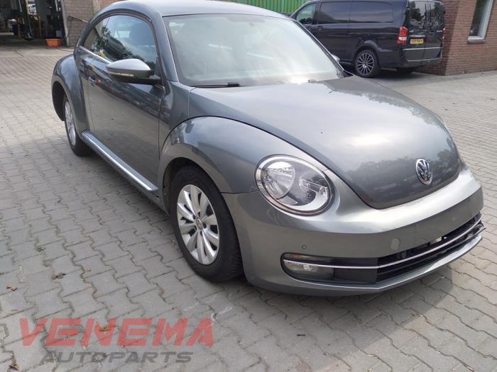 Volkswagen Beetle 1.6 TDI 16V Sloopvoertuig (2012, Metallic, Grijs)