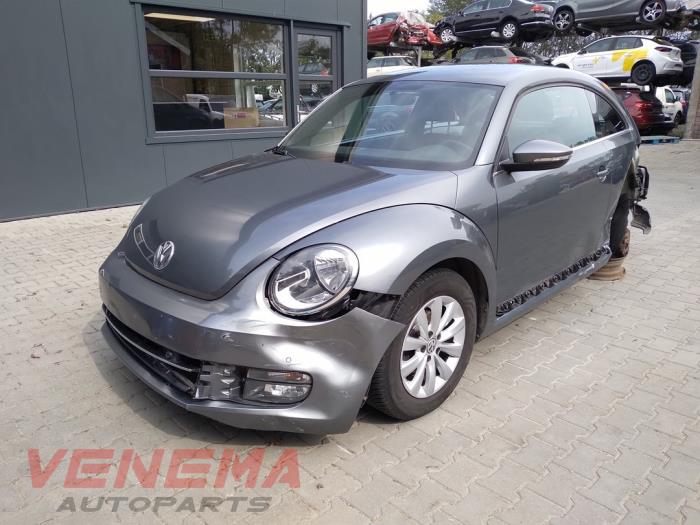 Volkswagen Beetle 1.6 TDI 16V Sloopvoertuig (2012, Metallic, Grijs)