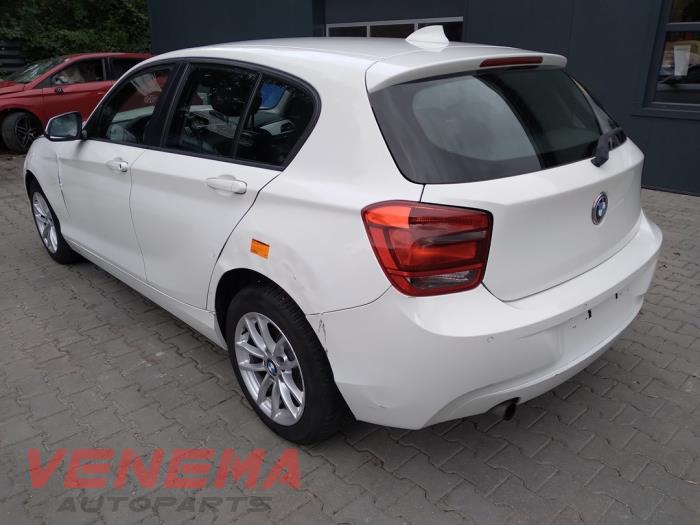 BMW 1 serie 114i 1.6 16V Sloopvoertuig (2014, Wit)