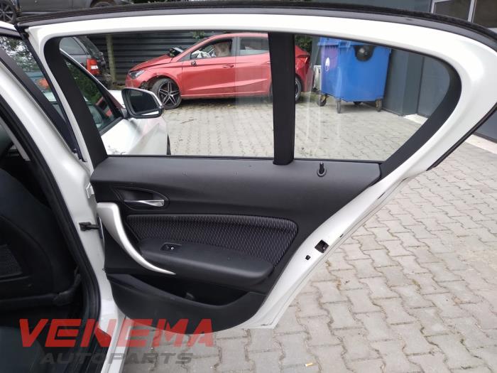 BMW 1 serie 114i 1.6 16V Sloopvoertuig (2014, Wit)