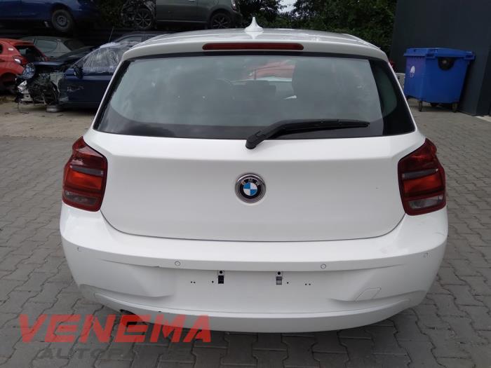 BMW 1 serie 114i 1.6 16V Sloopvoertuig (2014, Wit)