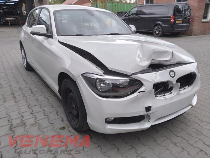 BMW 1 serie 114i 1.6 16V Sloopvoertuig (2014, Wit)