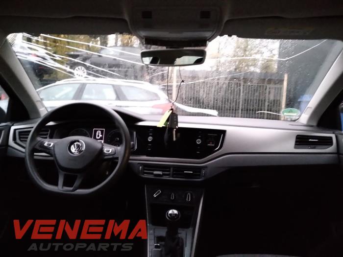 Volkswagen Polo VI 1.0 TSI 12V Sloopvoertuig (2019, Donker, Grijs)