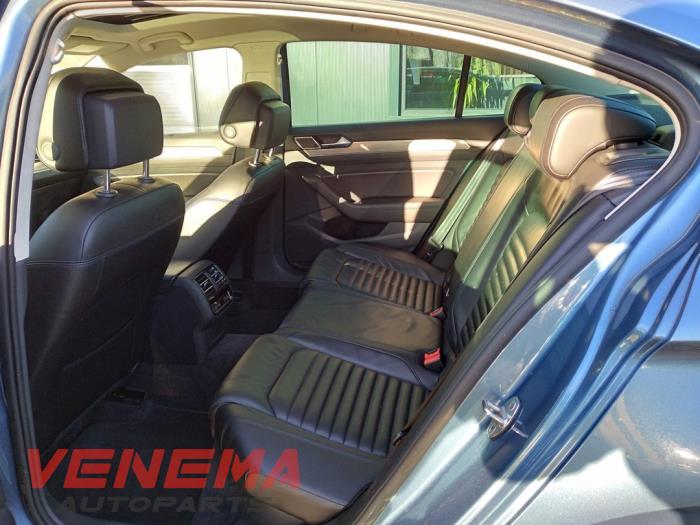 Volkswagen Passat 2.0 TDI 16V 150 Sloopvoertuig (2016, Metallic, Licht, Blauw)