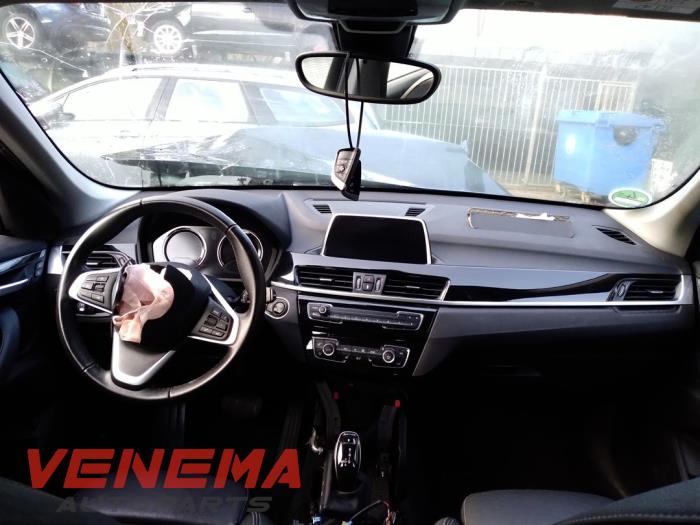 BMW X1 xDrive 20i 2.0 16V Twin Power Turbo Sloopvoertuig (2018, Grijs)