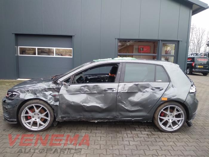 Volkswagen Golf VII 2.0 GTI 16V Performance Package Sloopvoertuig (2017, Donker, Zilvergrijs)