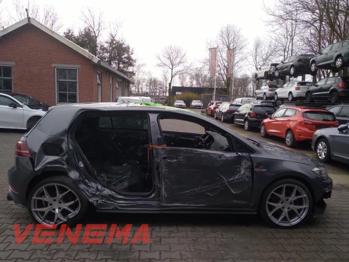 Volkswagen Golf VII 2.0 GTI 16V Performance Package Sloopvoertuig (2017, Donker, Zilvergrijs)