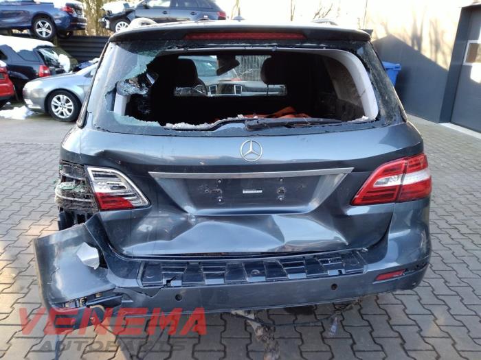 Mercedes ML III 3.0 ML-350 BlueTEC V6 24V 4-Matic Sloopvoertuig (2015, Grijs)
