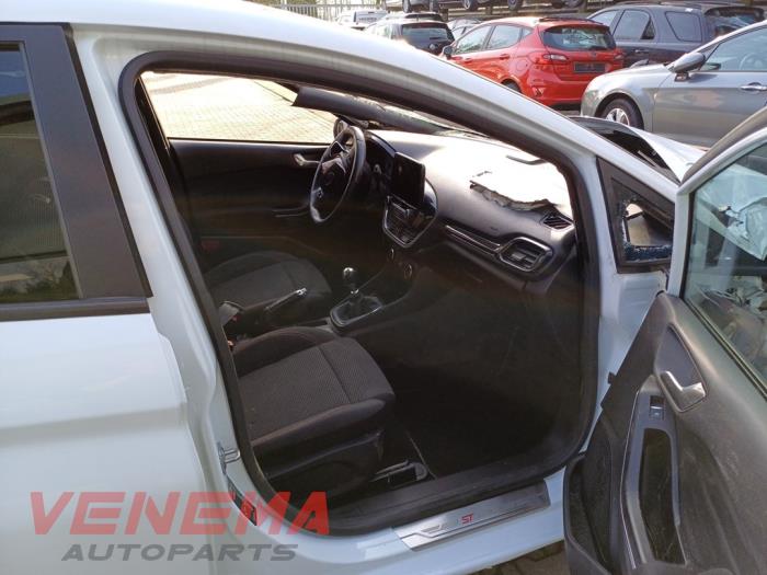 Ford Fiesta 7 1.0 EcoBoost 12V 100 Sloopvoertuig (2019, Wit)