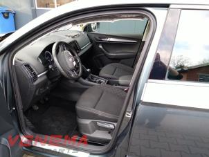 Skoda Karoq 1.0 TSI 12V Sloopvoertuig (2020, Grijs)