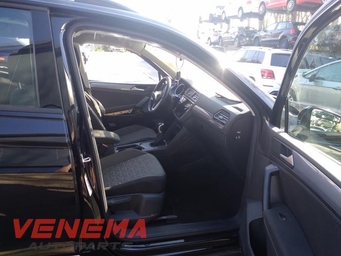 Volkswagen Tiguan 1.5 TSI 16V Evo BlueMotion Technology Sloopvoertuig (2023, Zwart)