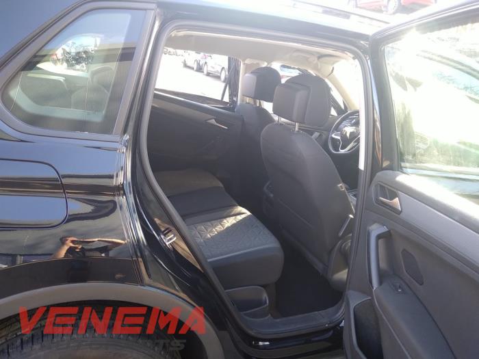 Volkswagen Tiguan 1.5 TSI 16V Evo BlueMotion Technology Sloopvoertuig (2023, Zwart)