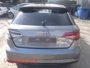 Audi A3 Sportback 1.5 35 TFSI 16V Sloopvoertuig (2019, Metallic, Grijs)