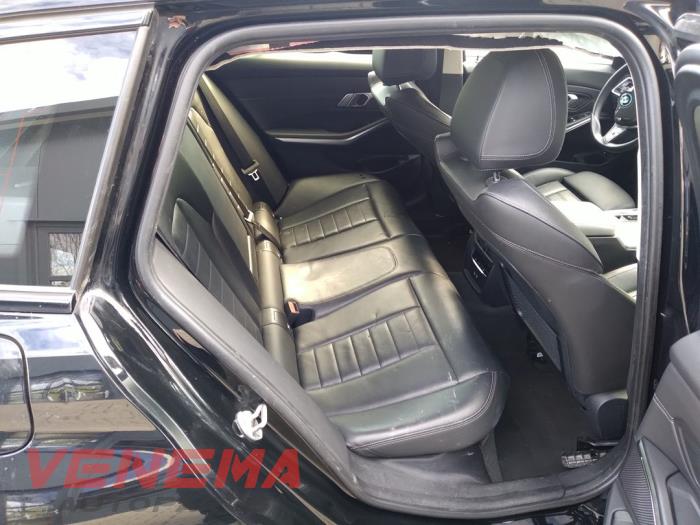 BMW 3 serie Touring 320e xDrive 2.0 TwinPower Turbo 16V Sloopvoertuig (2022, Zwart)