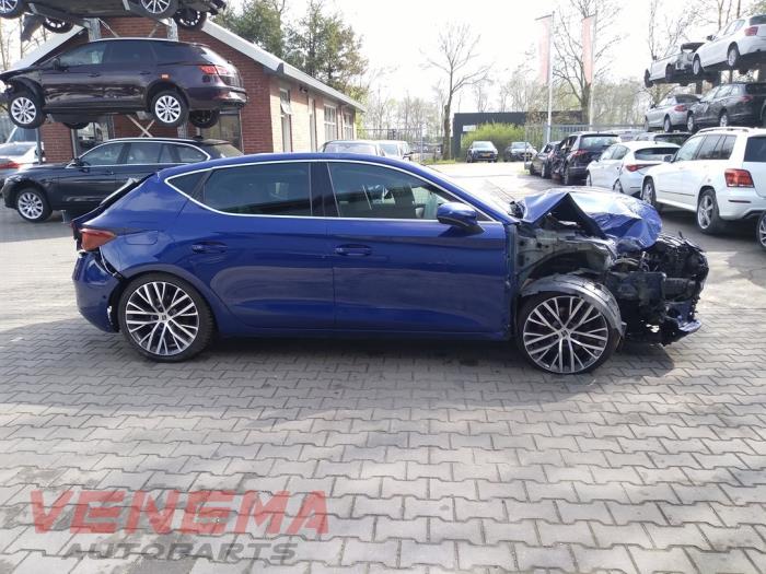 Seat Leon 1.5 TSI 16V Sloopvoertuig (2021, Blauw)