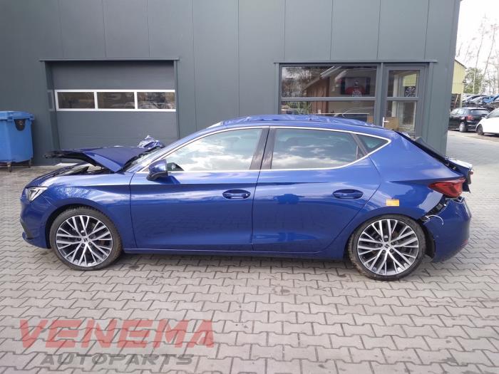 Seat Leon 1.5 TSI 16V Sloopvoertuig (2021, Blauw)