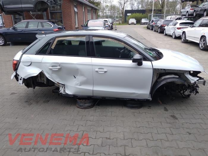 Audi A1 Sportback 1.4 TFSI ACT 16V Sloopvoertuig (2015, Wit)