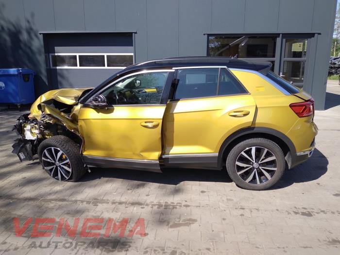 Volkswagen T-Roc I 1.5 TSI 16V Sloopvoertuig (2020, Geel)