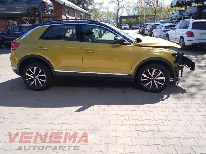 Volkswagen T-Roc I 1.5 TSI 16V Sloopvoertuig (2020, Geel)
