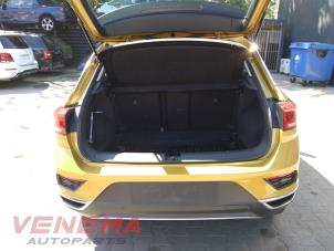 Volkswagen T-Roc I 1.5 TSI 16V Sloopvoertuig (2020, Geel)