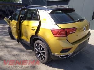 Volkswagen T-Roc I 1.5 TSI 16V Sloopvoertuig (2020, Geel)