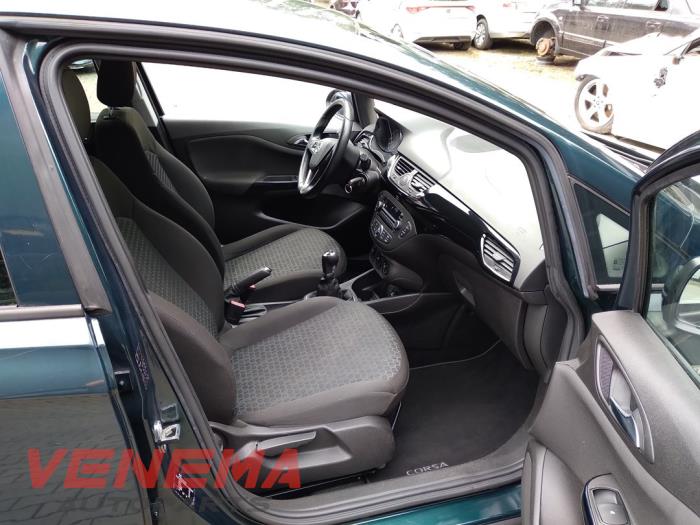 Opel Corsa E 1.2 16V Sloopvoertuig (2015, Groen)