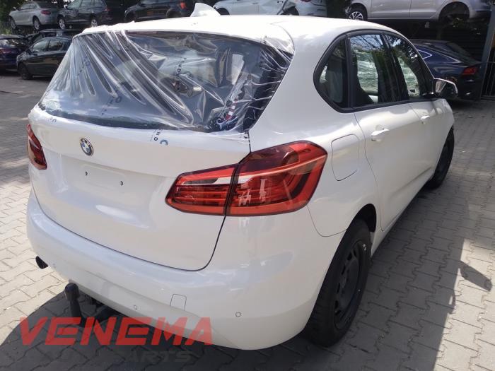 BMW 2 serie Active Tourer 218i 1.5 TwinPower Turbo 12V Sloopvoertuig (2016, Wit)