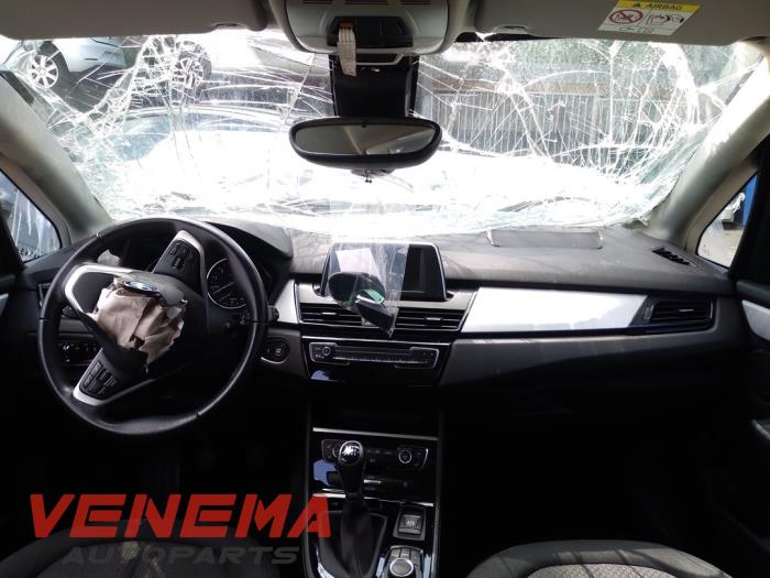 BMW 2 serie Active Tourer 218i 1.5 TwinPower Turbo 12V Sloopvoertuig (2016, Wit)