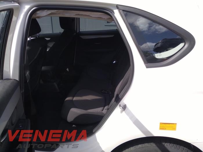 BMW 2 serie Active Tourer 218i 1.5 TwinPower Turbo 12V Sloopvoertuig (2016, Wit)