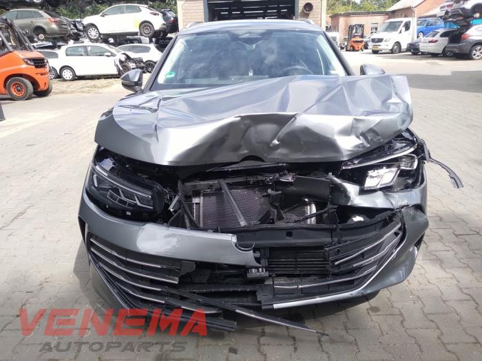 Volkswagen Passat Variant 2.0 TDI 16V Sloopvoertuig (2025, Grijs)