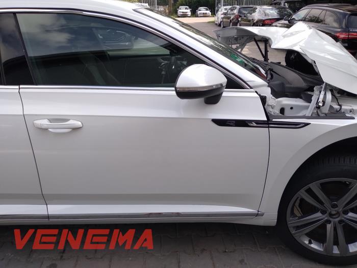 Volkswagen Arteon Shooting Brake 2.0 TSI 16V Sloopvoertuig (2025, Wit)