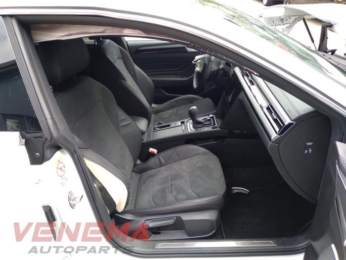 Volkswagen Arteon Shooting Brake 2.0 TSI 16V Sloopvoertuig (2025, Wit)