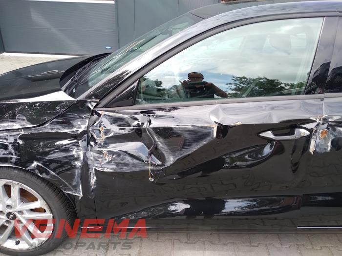 Audi A3 Sportback 2.0 35 TDI 16V Sloopvoertuig (2025, Metallic, Zwart)