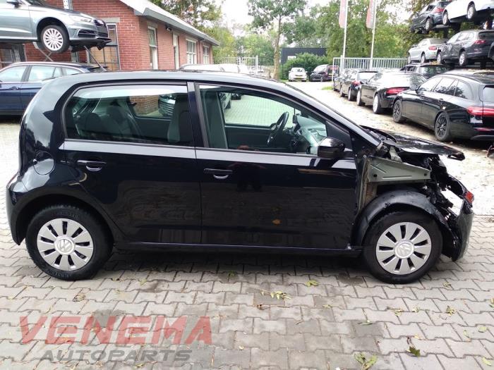 Volkswagen Up! 1.0 12V 75 Sloopvoertuig (2018, Metallic, Zwart)