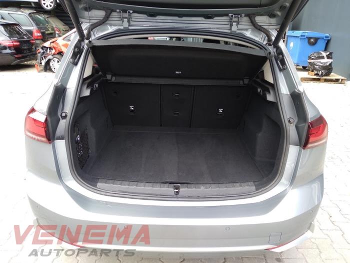 BMW 2 serie Active Tourer 218i 1.5 TwinPower Turbo 12V Sloopvoertuig (2024, Grijs)